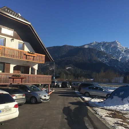 Gostisce Uh- Planica Hotel Ratece Ngoại thất bức ảnh