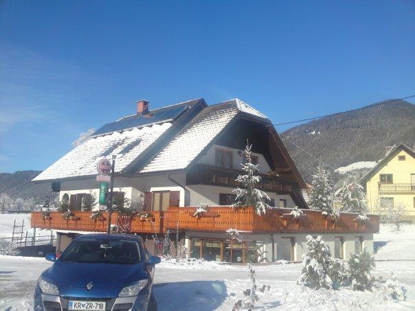 Gostisce Uh- Planica Hotel Ratece Ngoại thất bức ảnh
